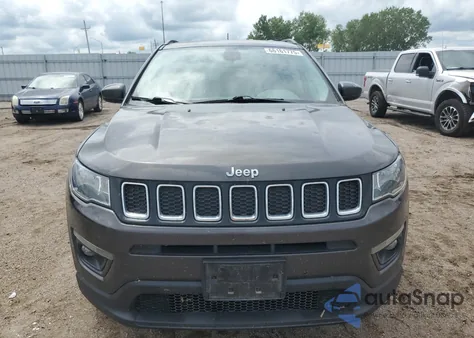 2019 Jeep Compass Latitude from USA, damaged, VIN 3C4NJDBB0KT755311